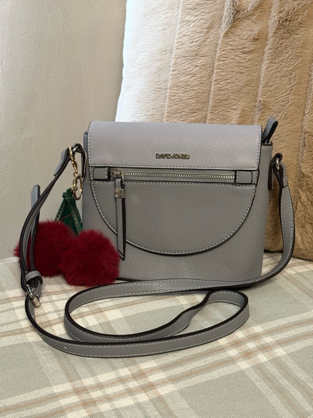David Jones Paris Grey Pebble Crossbody Bag + Cherry Charm - Picture 3 of 6